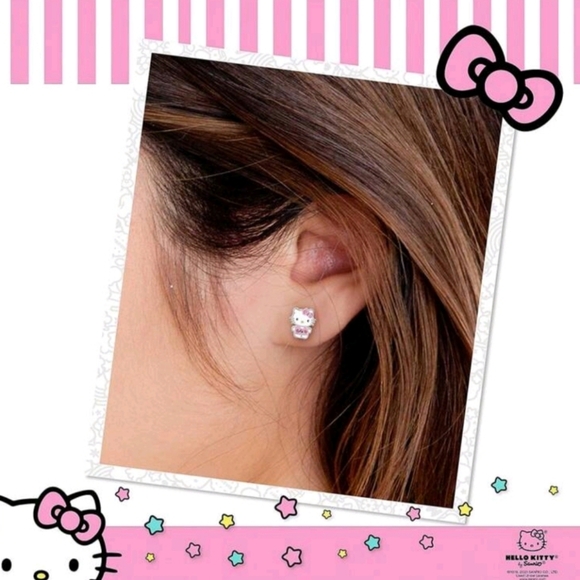 NWT Hello Kitty Earrings - Picture 3 of 3
